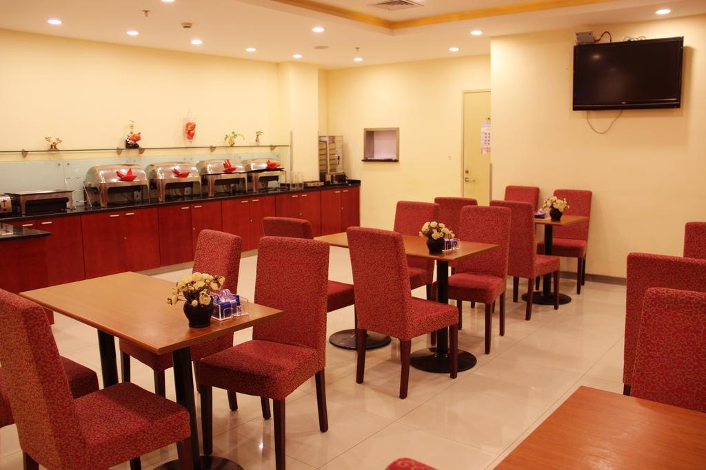 Hanting Express Qingdao Chengyang District Government Exterior photo